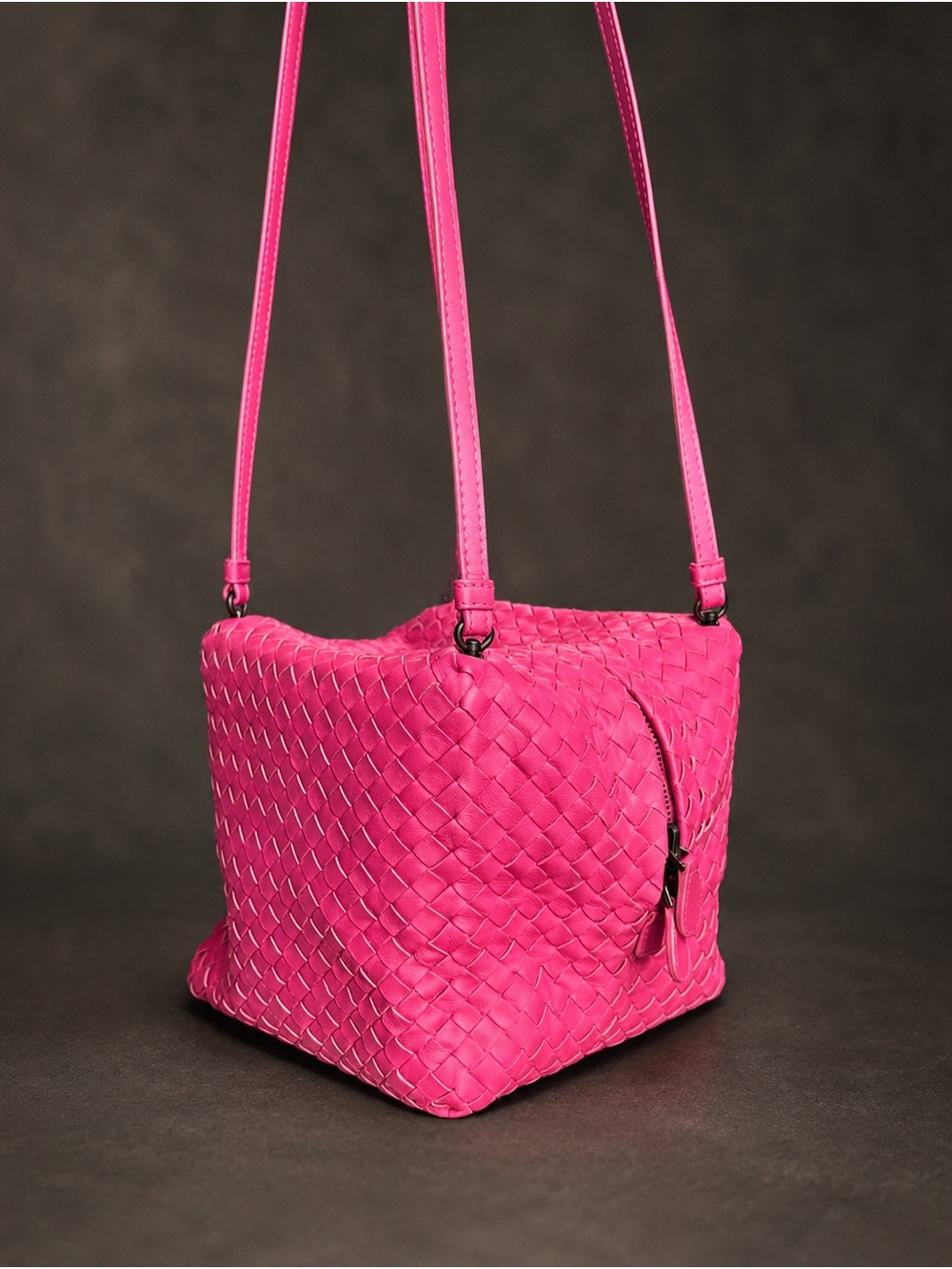 Bottega Veneta Intrecciato Cube Bag in Hot Pink Nappa Leather - Crossbody bag